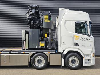 R590 8x2*6 / TREKKER / PALFINGER PK 92002 - JIB - LIER